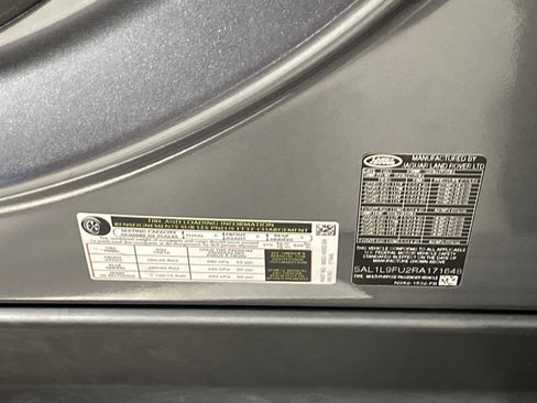 Used 2024 Land Rover Range Rover Sport Dynamic SE image 36