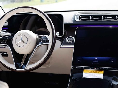 New 2026 Mercedes-Benz S 580 4MATIC Sedan image 18