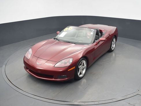 Used 2006 Chevrolet Corvette Convertible w/ Preferred Equipment Group RWD image 32