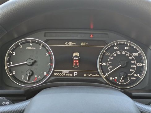 New 2025 Mitsubishi Outlander ES image 27