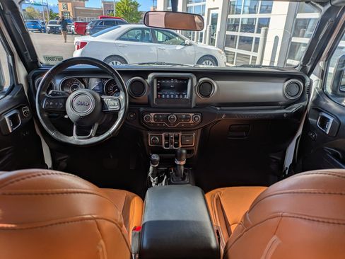 Used 2022 Jeep Wrangler Unlimited Sport image 28