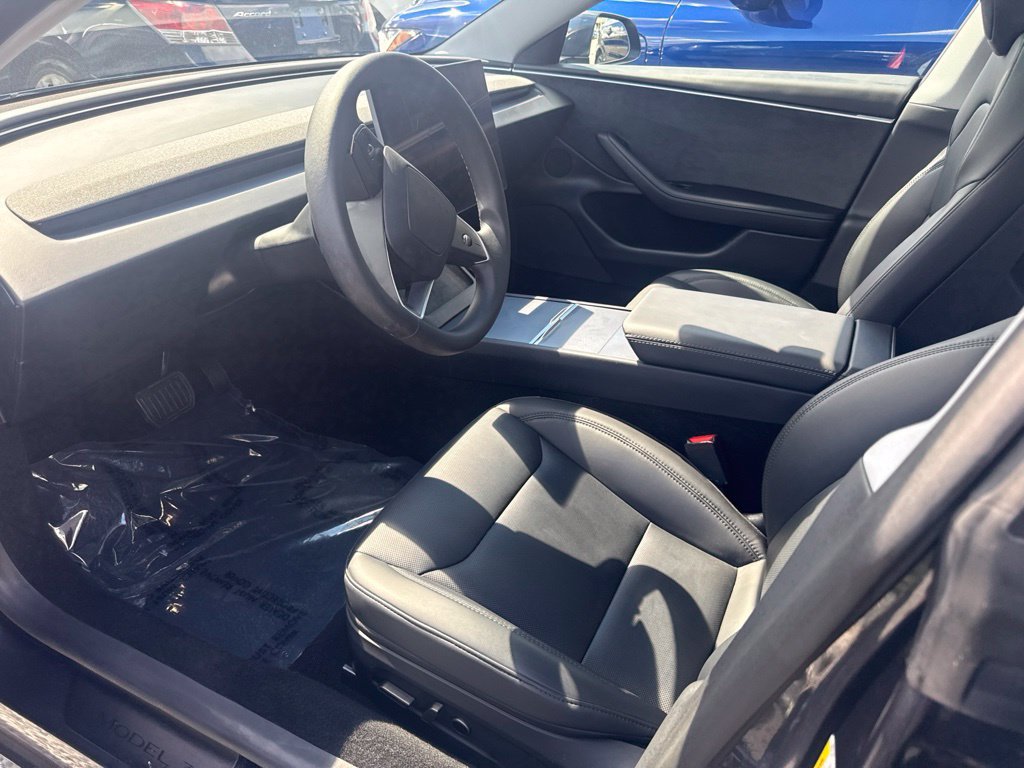 Used 2025 Tesla Model 3 Long Range AWD/4WD image 3