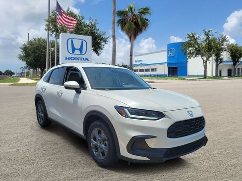 New 2027 Honda HR-V LX image 1