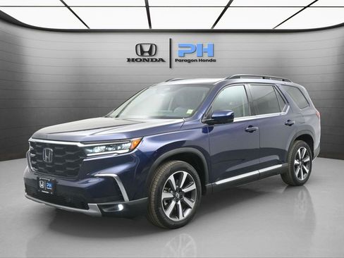 Certified 2025 Honda Pilot Elite image 1