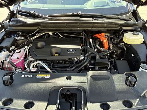 New 2026 Lexus RX 450h AWD image 18