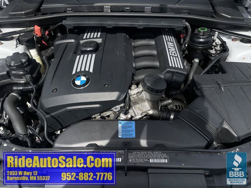 Used 2011 BMW 328i xDrive Coupe AWD/4WD image 21