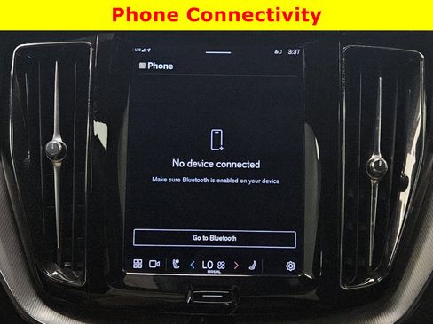 Used 2022 Volvo XC60 B5 R-Design w/ Advanced Package image 21