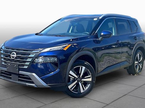Used 2026 Nissan Rogue SL AWD/4WD image 1