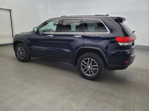 Used 2018 Jeep Grand Cherokee Limited image 3