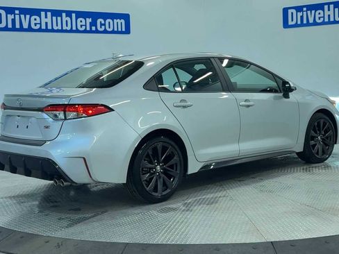 Used 2023 Toyota Corolla SE w/ SE Premium Package image 8