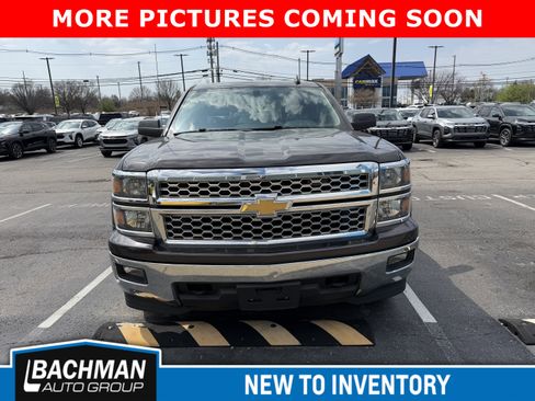 Used 2015 Chevrolet Silverado 1500 LT w/ LT Convenience Package image 3