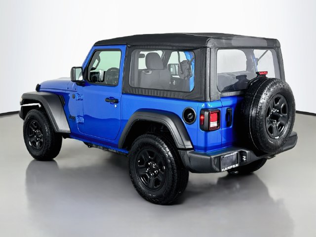 Used 2025 Jeep Wrangler Sport AWD/4WD image 10