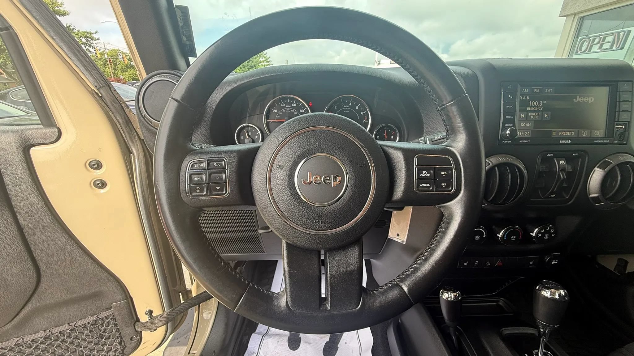Used 2017 Jeep Wrangler Unlimited Sport w/ Quick Order Package 24S AWD/4WD image 15