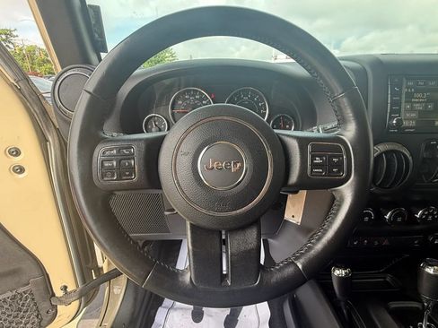 Used 2017 Jeep Wrangler Unlimited Sport w/ Quick Order Package 24S AWD/4WD image 15