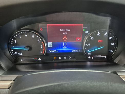 Used 2023 Ford Explorer Limited AWD/4WD image 13