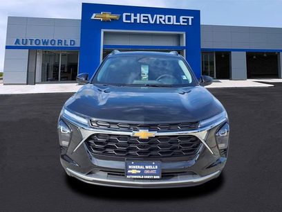 New 2026 Chevrolet Trax LT w/ Driver Confidence Package