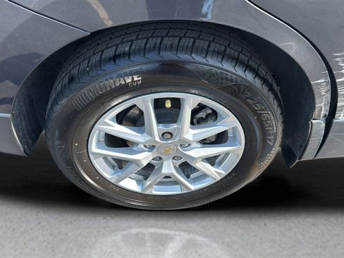 Used 2023 Chevrolet Equinox LT FWD image 20
