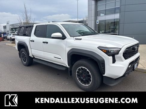 Used 2024 Toyota Tacoma TRD Off-Road w/ TRD Off Road Upgrade Package image 1