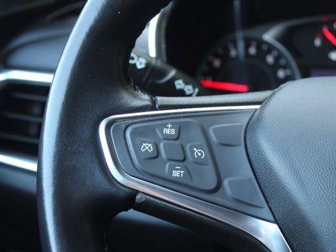 Used 2019 Chevrolet Equinox LT AWD/4WD image 24
