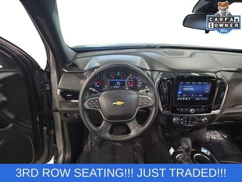 Used 2023 Chevrolet Traverse LT AWD/4WD image 9