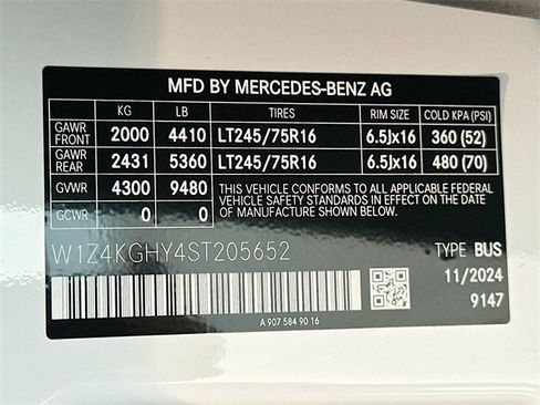 New 2025 Mercedes-Benz Sprinter 2500 image 29