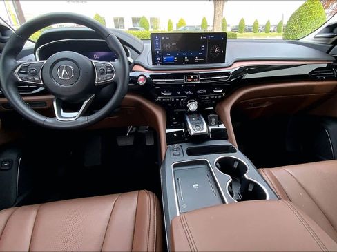 Certified 2025 Acura MDX w/Technology Package image 15