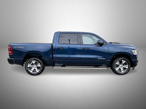Used 2023 RAM 1500 Laramie AWD/4WD image 4