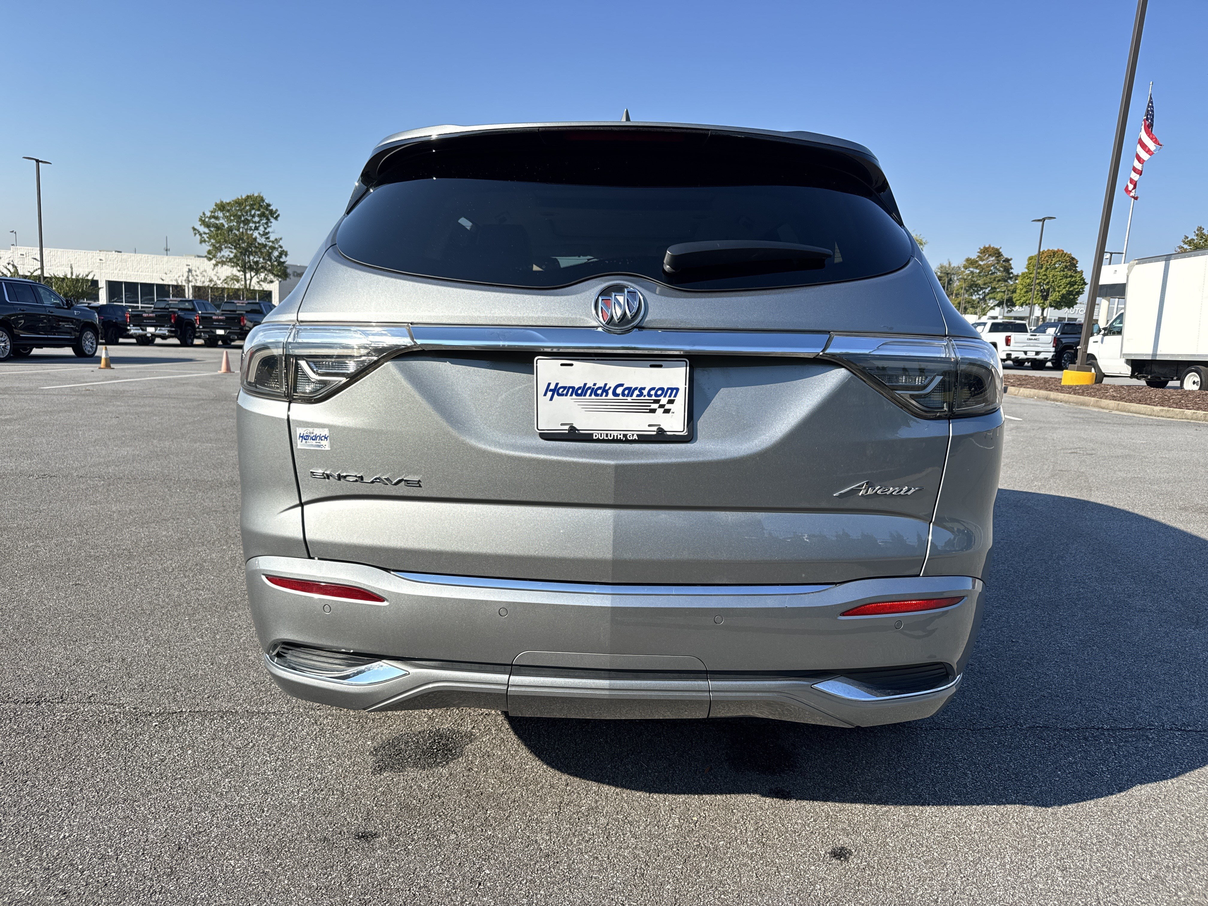 Used 2023 Buick Enclave Avenir w/ Avenir Technology Package FWD image 9