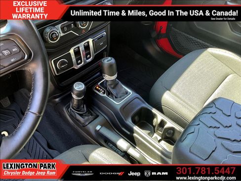 Used 2019 Jeep Wrangler Sport AWD/4WD image 18