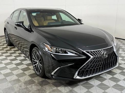 Certified 2024 Lexus ES 300h F Sport image 10