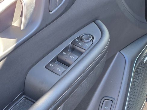 Certified 2025 Buick Enclave Preferred image 24