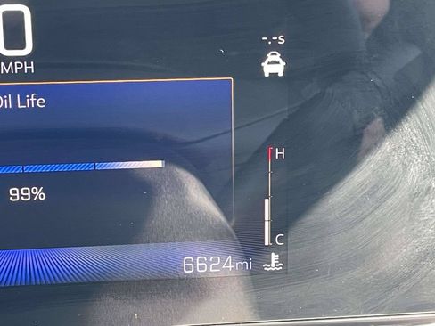 Used 2026 Chevrolet Trax LT w/ Driver Confidence Package FWD image 26