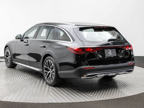 Used 2026 Mercedes-Benz E 450 4MATIC All-Terrain Wagon image 4