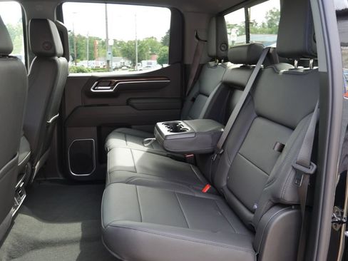 New 2026 Chevrolet Silverado 1500 LT w/ Z71 Off-Road Package AWD/4WD image 17