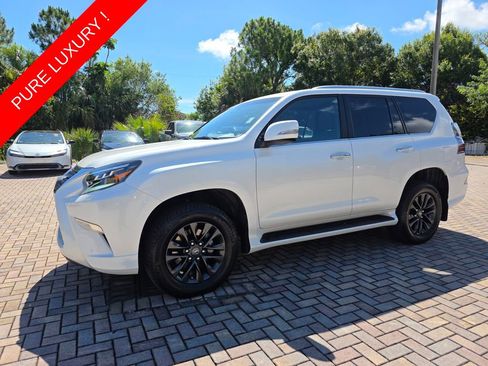 Used 2023 Lexus GX 460 Premium w/ Premium Package AWD/4WD image 3