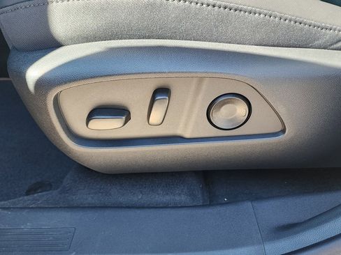 New 2026 GMC Terrain AT4 w/ Convenience Package III image 17