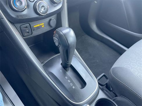 Used 2018 Chevrolet Trax LS image 15