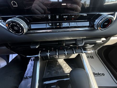 New 2026 GMC Canyon Elevation RWD image 25