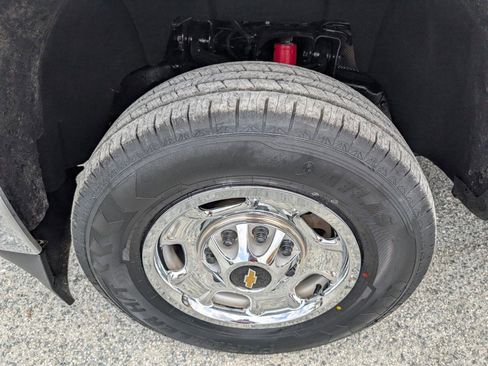 Used 2019 Chevrolet Silverado 2500 W/T image 12