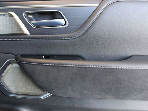 Certified 2025 INFINITI QX80 Sensory image 34