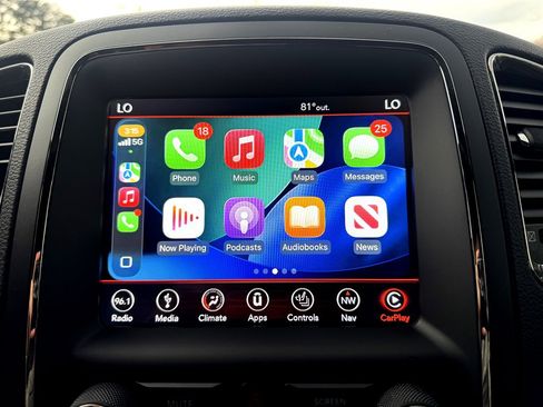 Used 2018 Dodge Durango R/T image 4