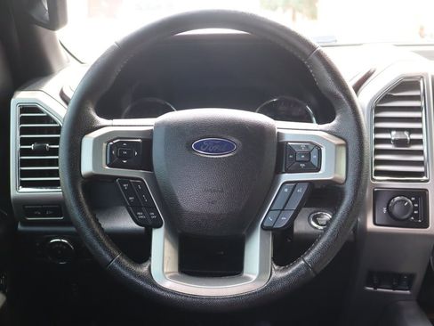 Used 2015 Ford F150 Platinum w/ Equipment Group 701A Luxury image 18