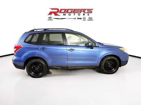 Used 2015 Subaru Forester 2.5i Premium w/ Popular Package #2 image 8