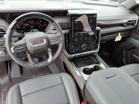 New 2026 GMC Yukon XL AT4 image 17