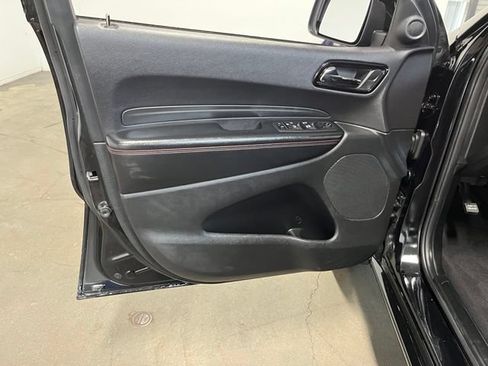Used 2025 Dodge Durango GT AWD/4WD image 24
