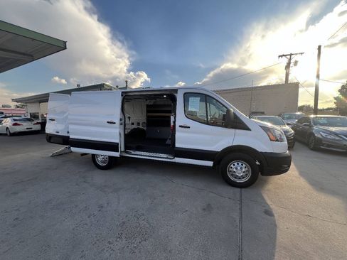 Used 2020 Ford Transit 150 Low Roof AWD image 21