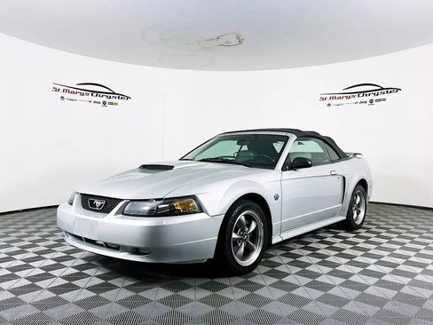 Used 2004 Ford Mustang GT image 4
