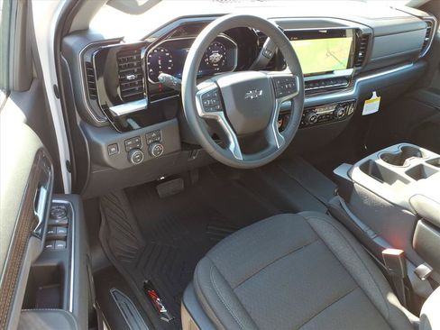 New 2026 Chevrolet Silverado 1500 RST w/ Z71 Off-Road Package AWD/4WD image 7