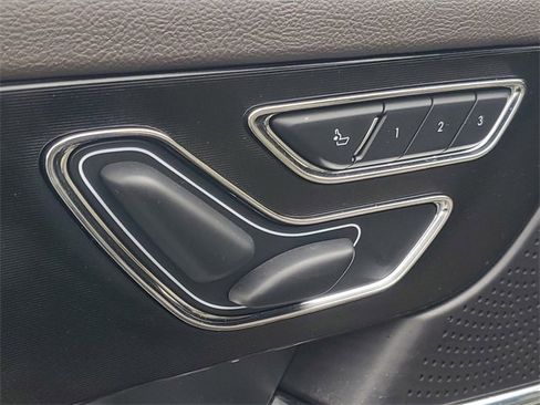 Certified 2023 Lincoln Corsair AWD w/ Equipment Group 101A image 13