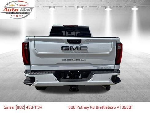 New 2026 GMC Sierra 3500 Denali Ultimate AWD/4WD image 3